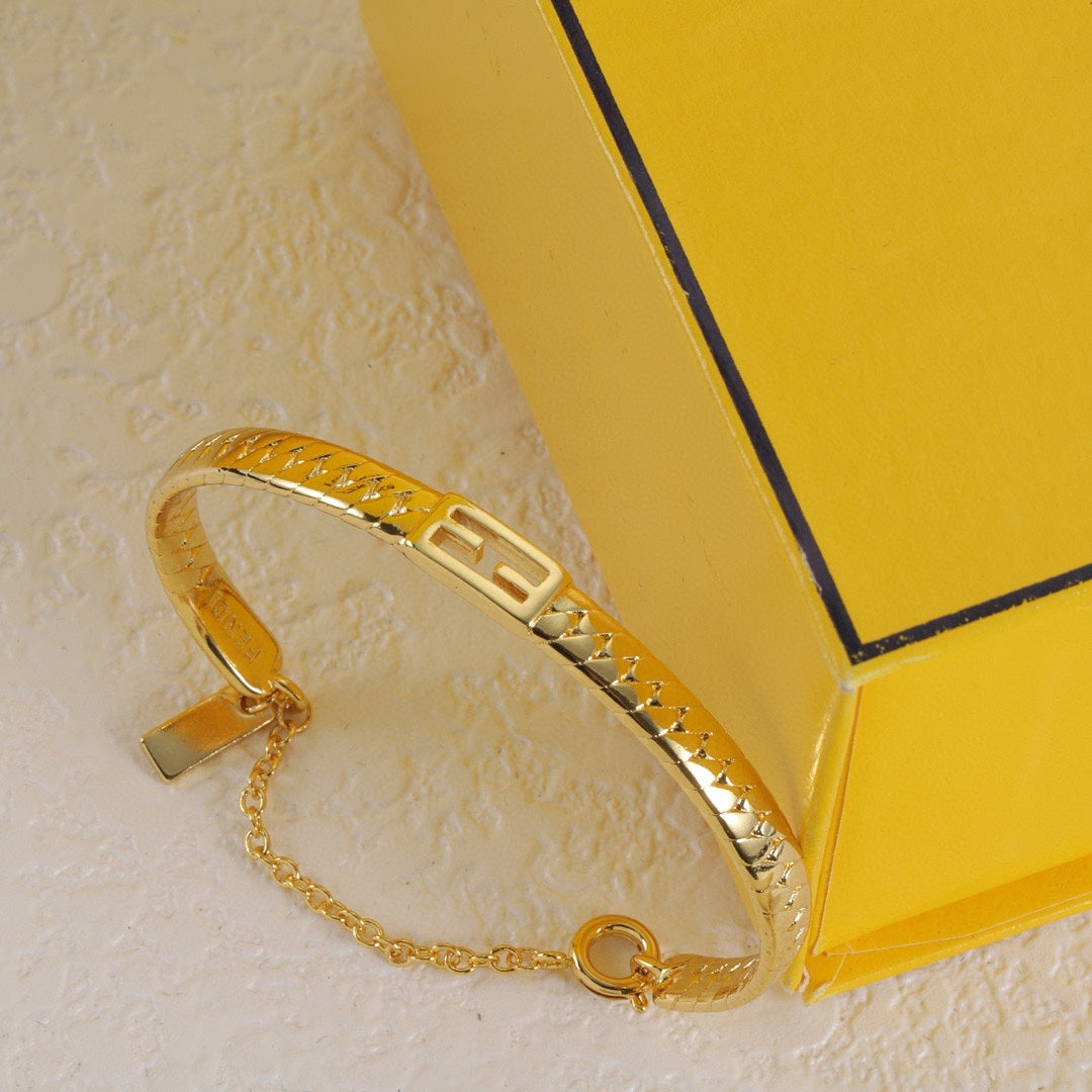 Gold-coloured Baguette Bracelet