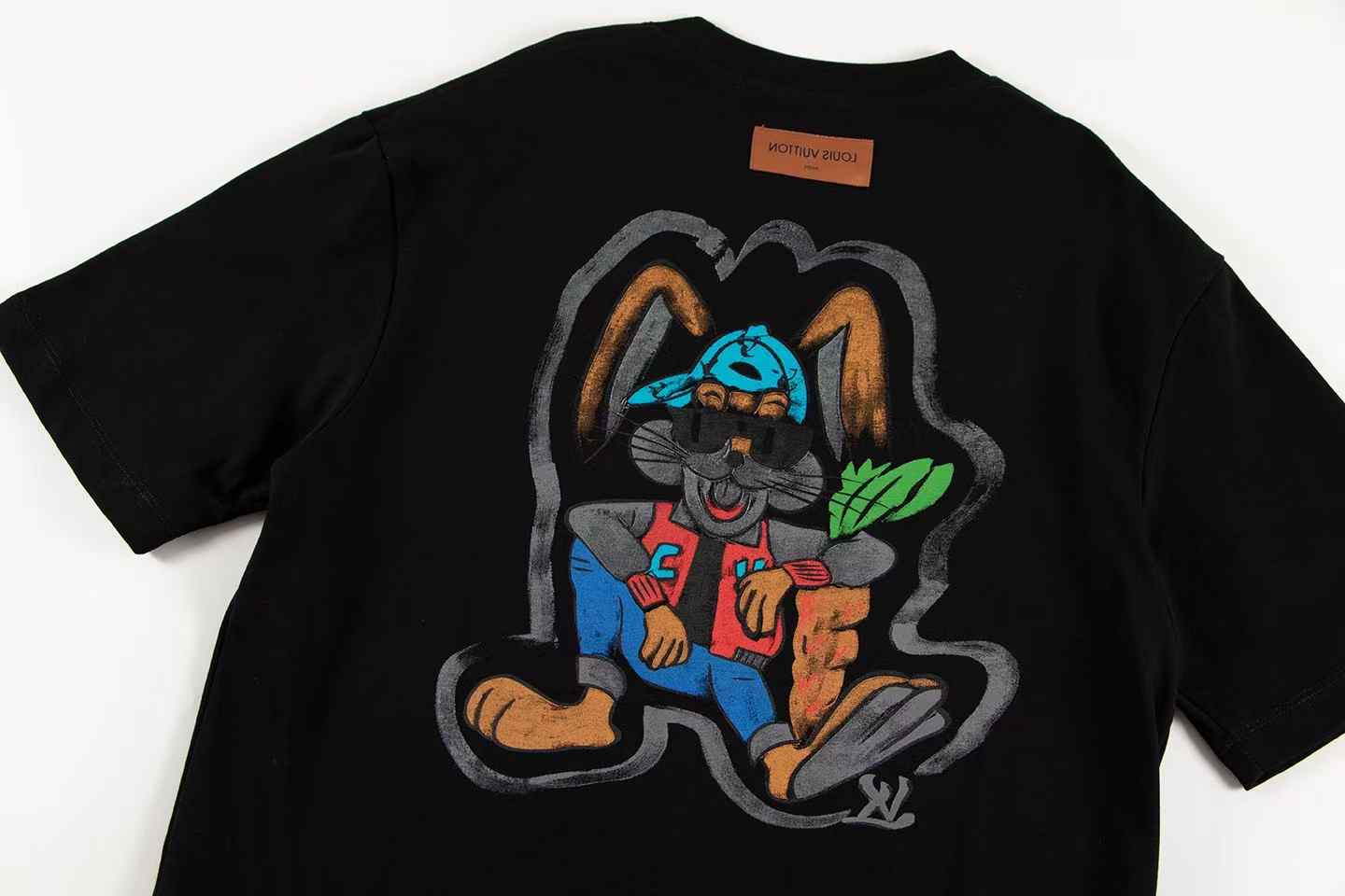Artistic print t-shirt
