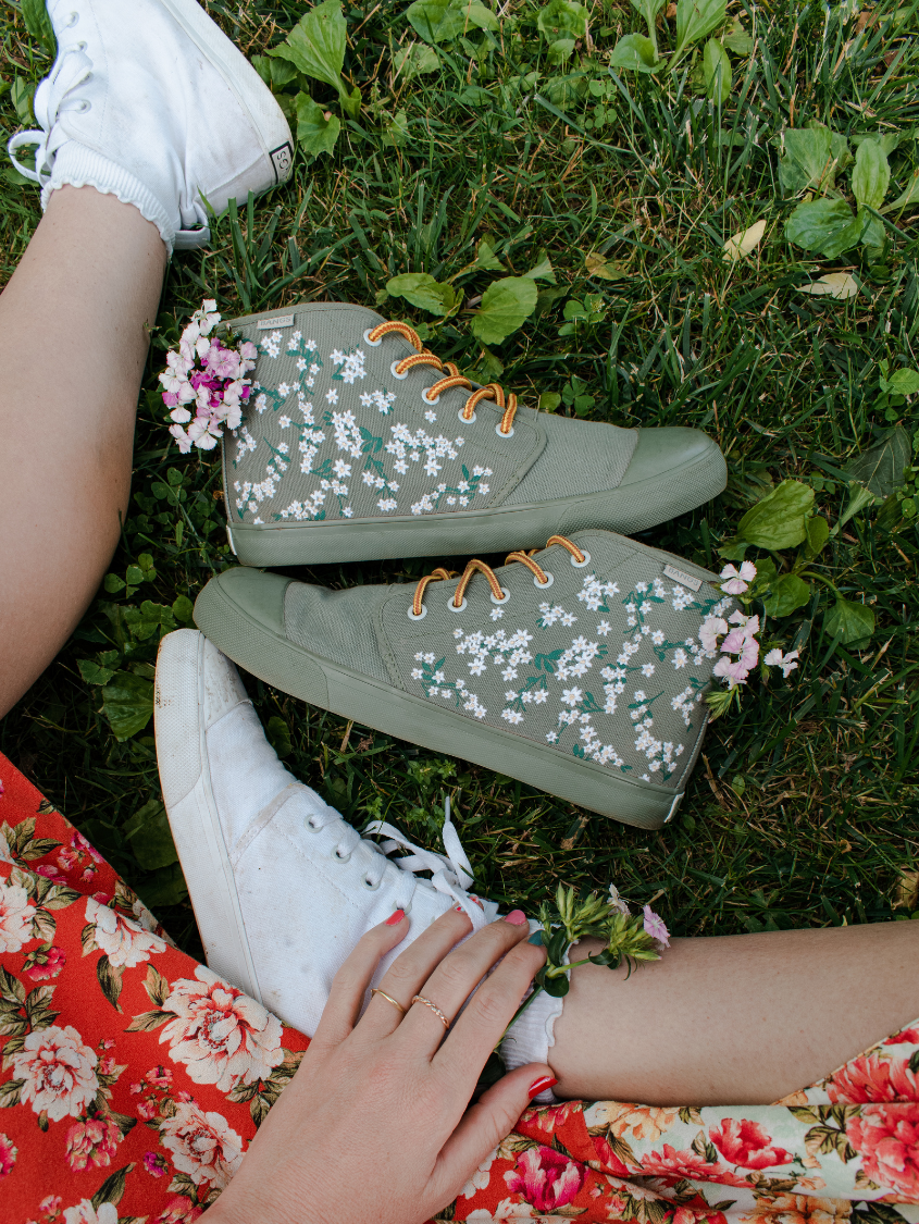 Floral Fields High Top