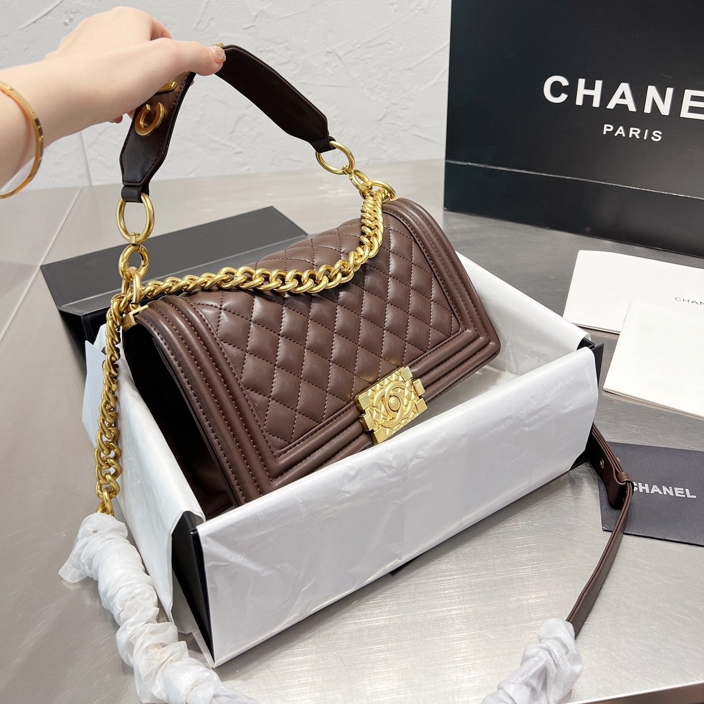 Leboy Series Chain Shoulder Bag